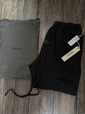Essentials Men’s Black Shorts